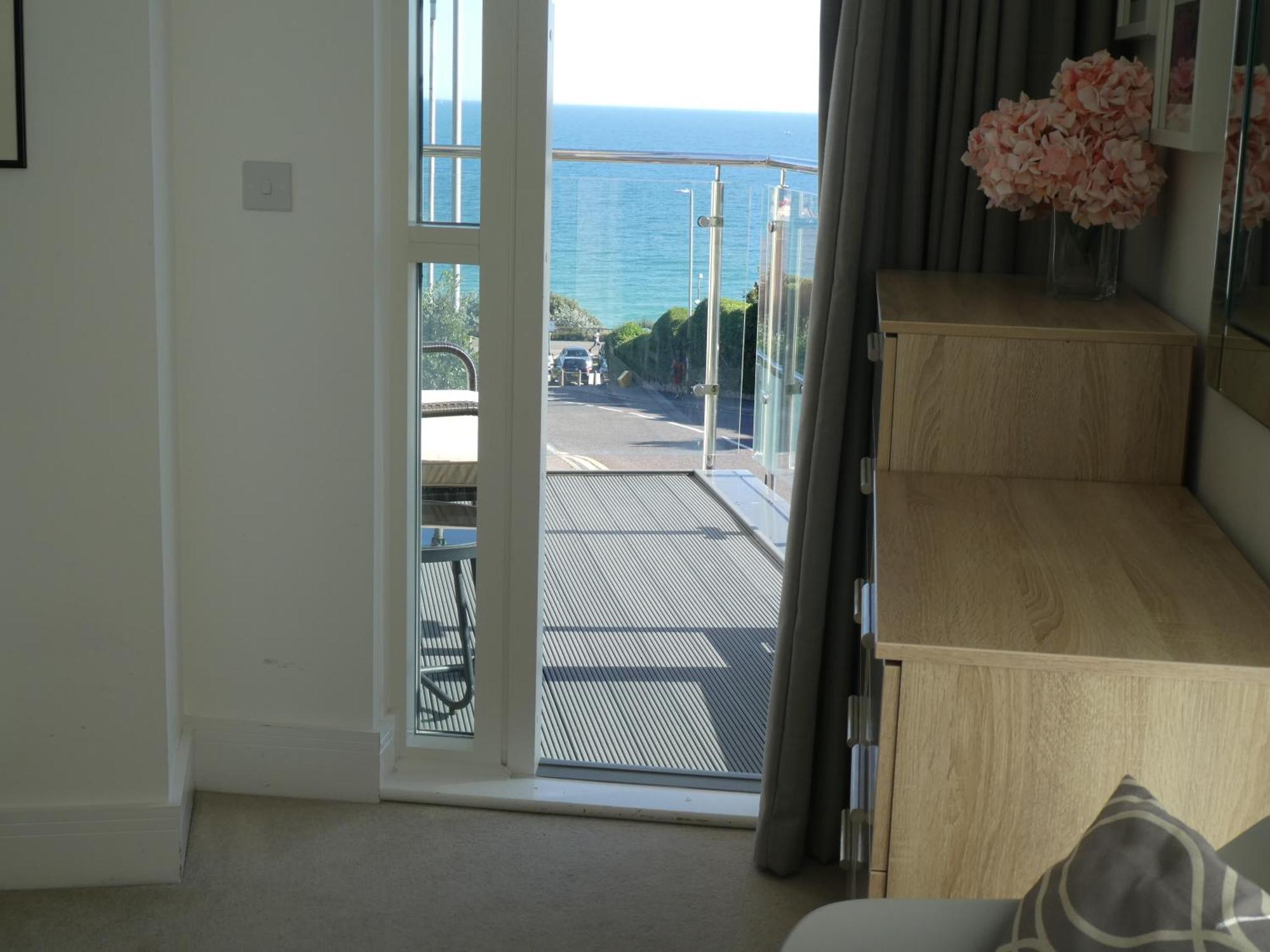 Seaview West Coast Apartamento Bournemouth Exterior foto